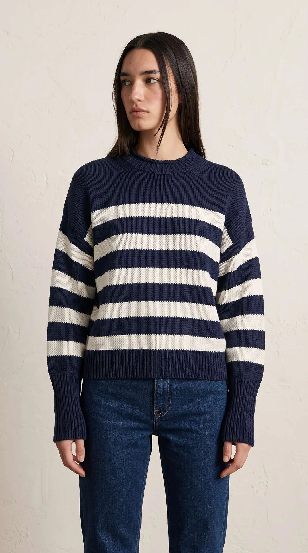 Sweater Udine Azul y Crudo Frente